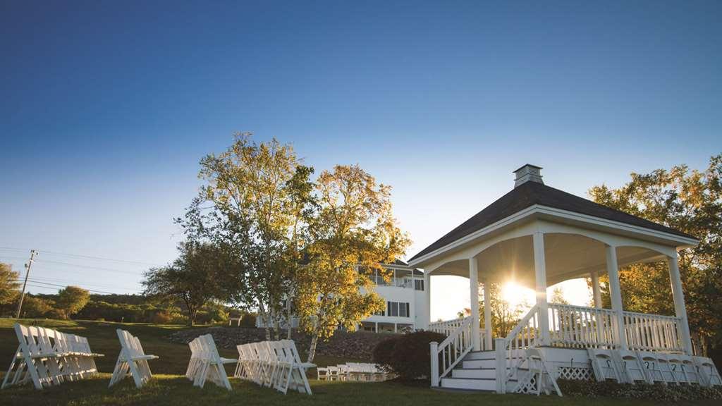 The Lucerne Inn Dedham Konforlar fotoğraf
