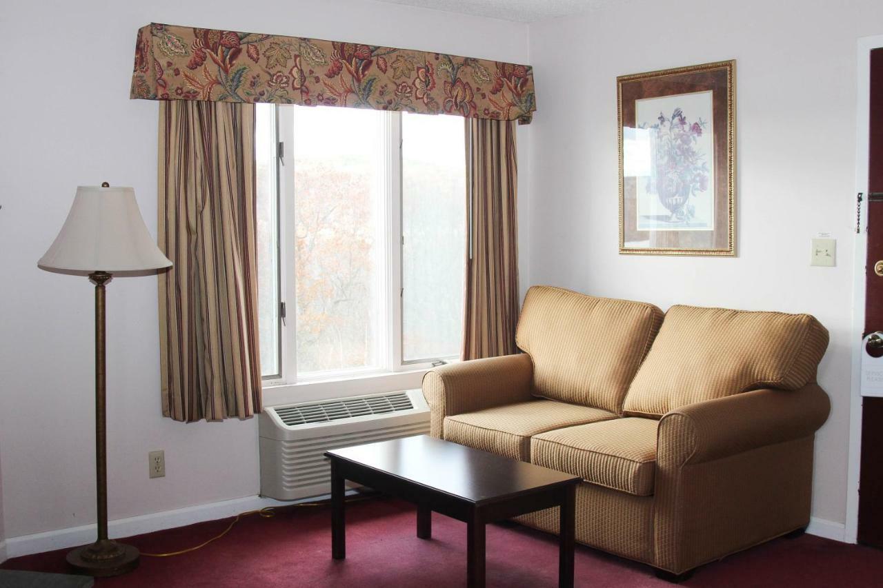 The Lucerne Inn Dedham Dış mekan fotoğraf